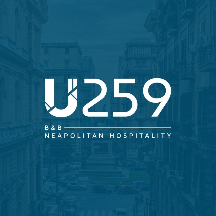 U259 B&B Napoli Bagian luar foto