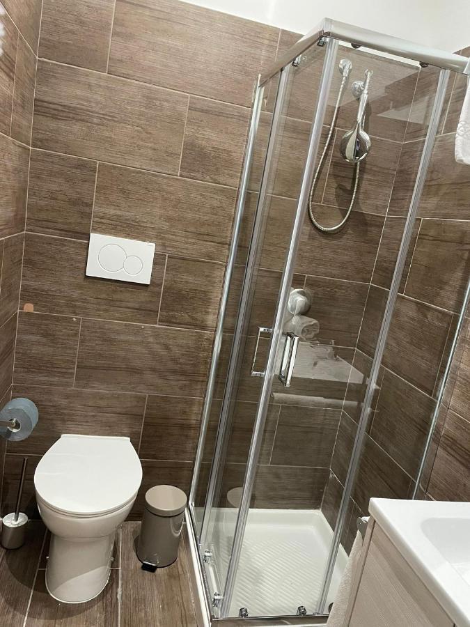 U259 B&B Napoli Bagian luar foto