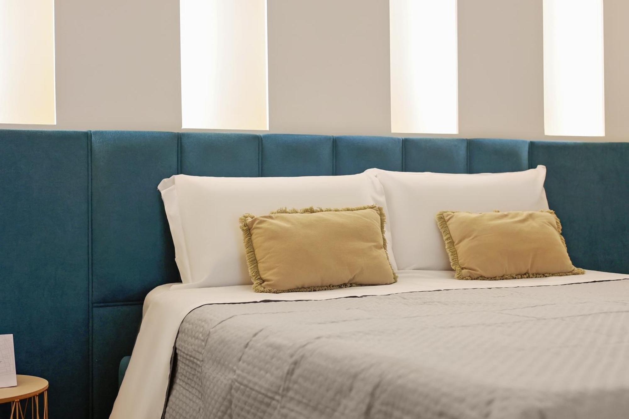 U259 B&B Napoli Bagian luar foto
